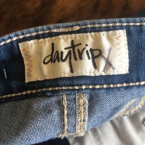 Daytrip crop jeans